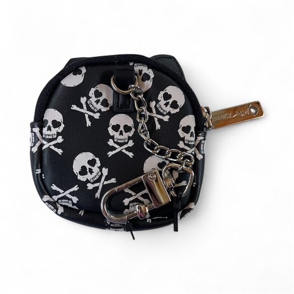 Betsy Johnson Skull Print Cat Coin Ear Bud Pouch - Picture 2 of 4